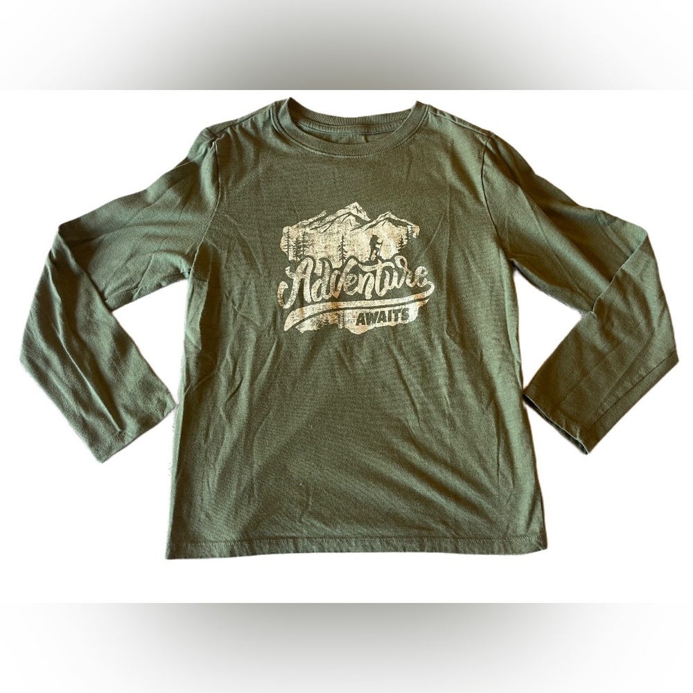 Boys cat and Jack 7/8 long sleeve NWOT